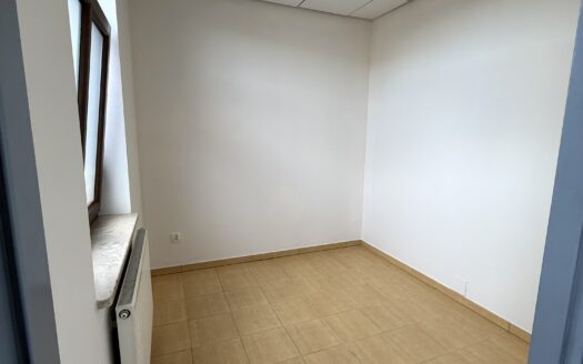Wynajmę lokal usługowo-biurowy – 90m2 – Ślesin